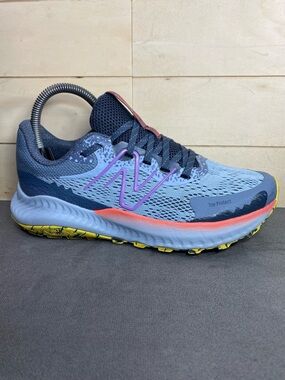 New Balance Nitrel Blue Women's Size 6.5 Trail Running Shoes B Sneakers WTNTRLG5